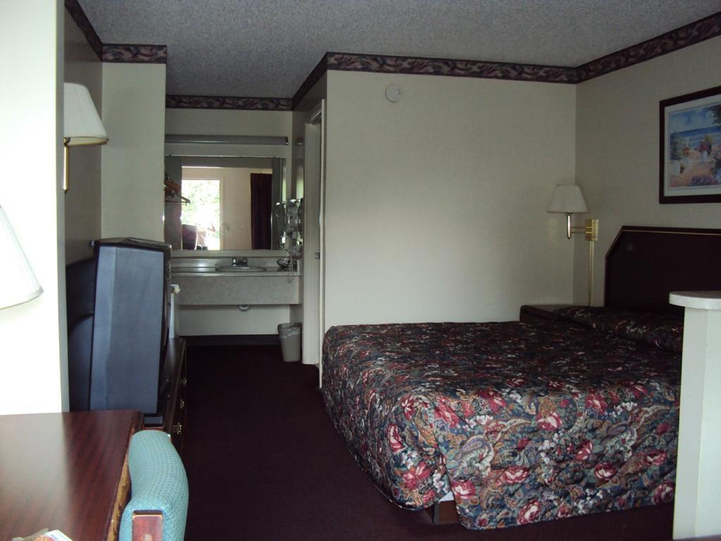 Western Motel Folkston Εξωτερικό φωτογραφία